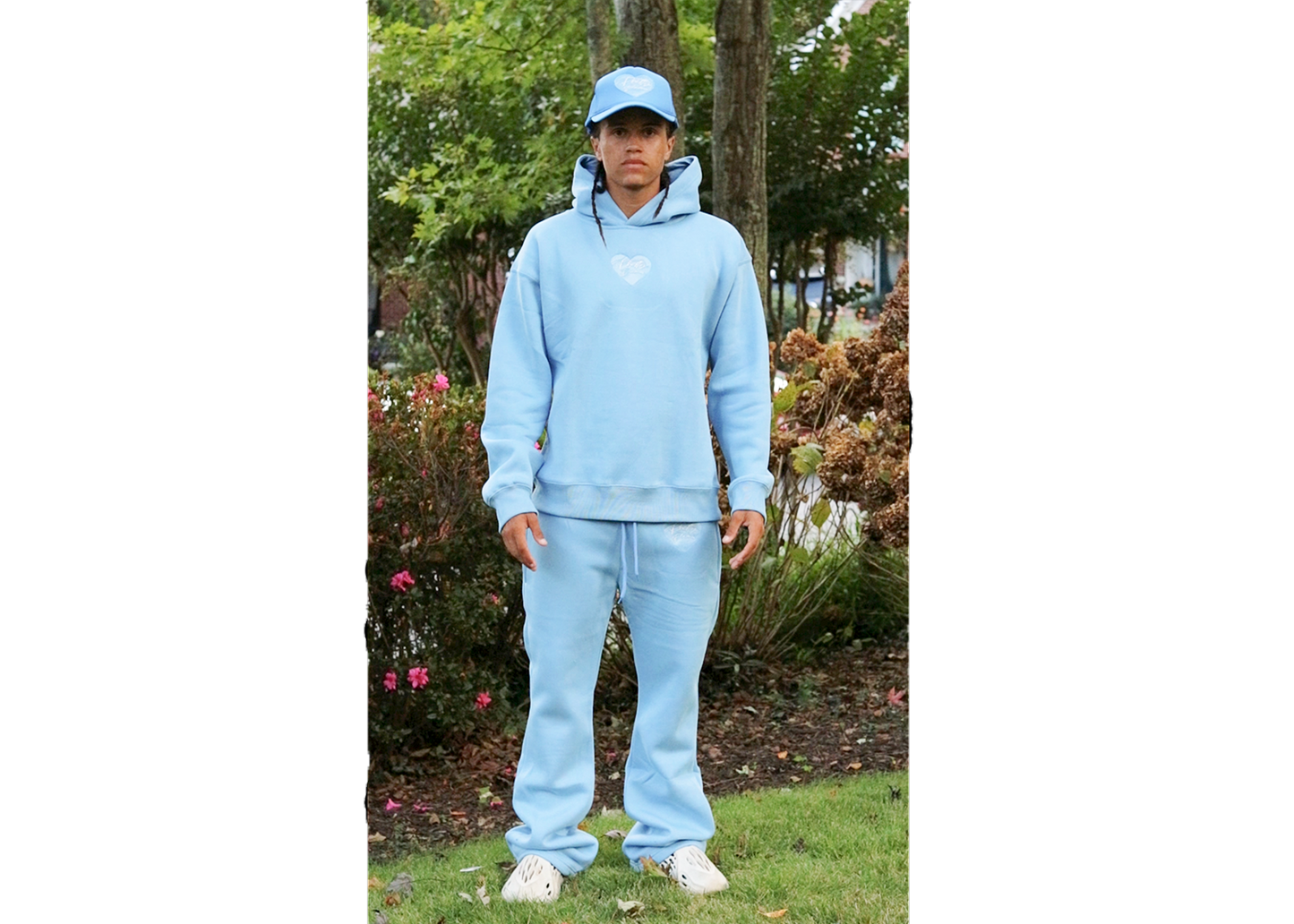 PRETTY DREAM HOODIE
